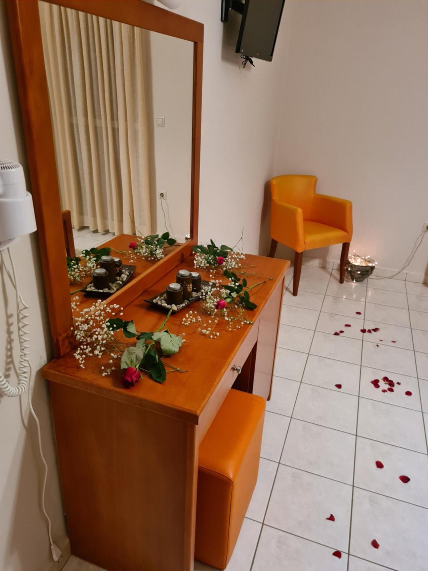 Manto Studios Tiros Ngoại thất bức ảnh